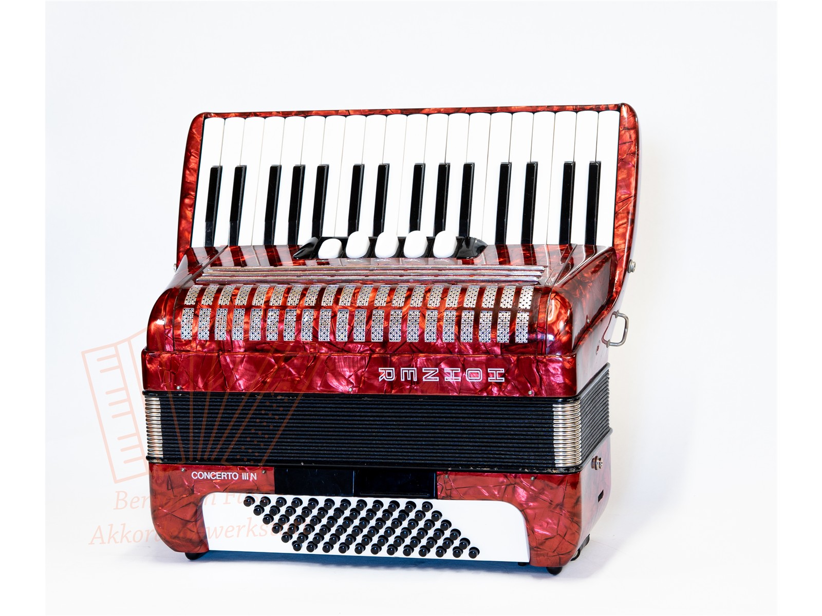 Akkordeon Hohner Concerto III N 34/72/III/5/2 rot, gebraucht