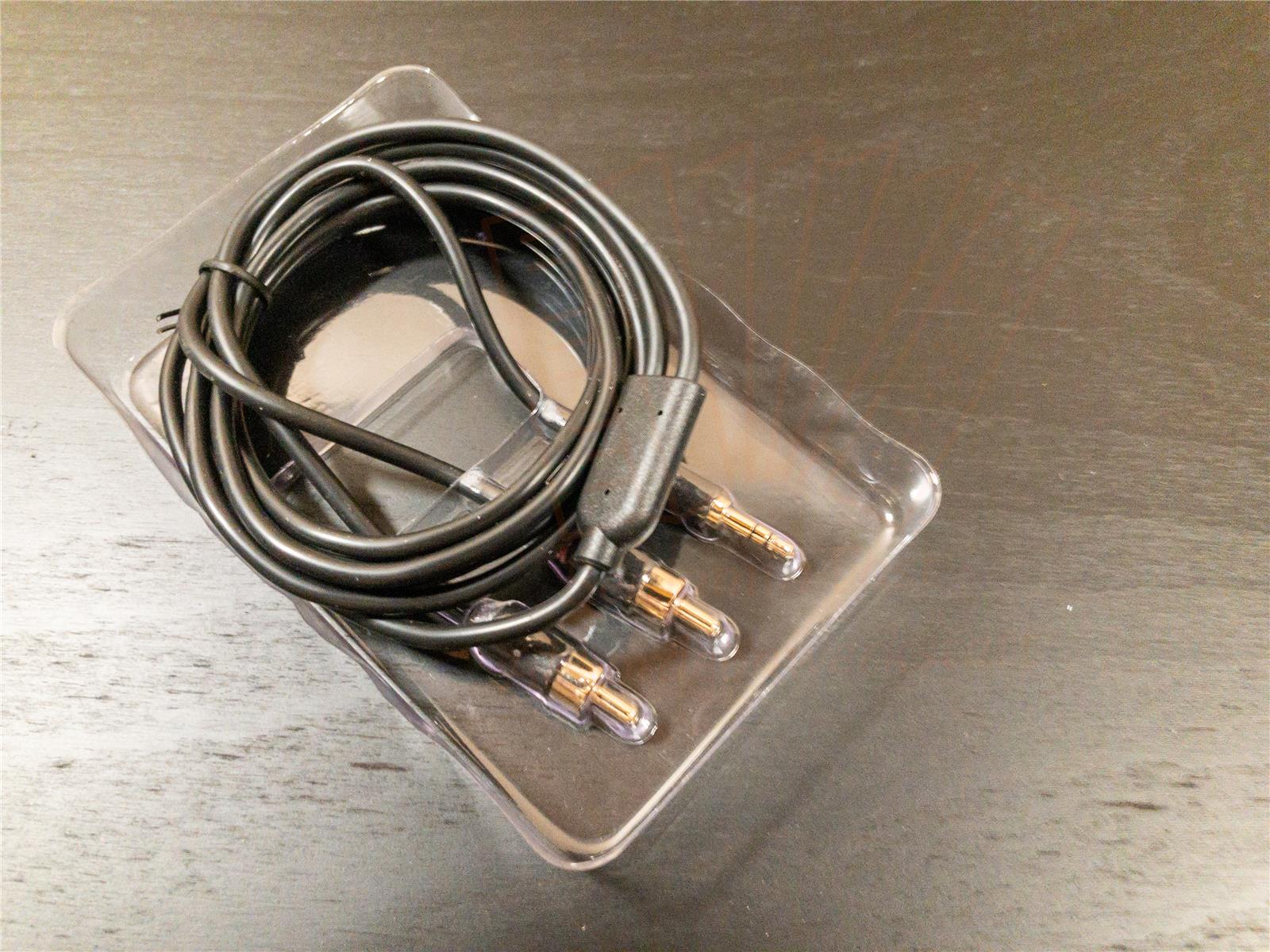 Y-Kabel Adapter Stereo-Klinke - 2x Cinch 2m Y-Kabel Adapter Stereo-Klinke - 2x Cinch 2m