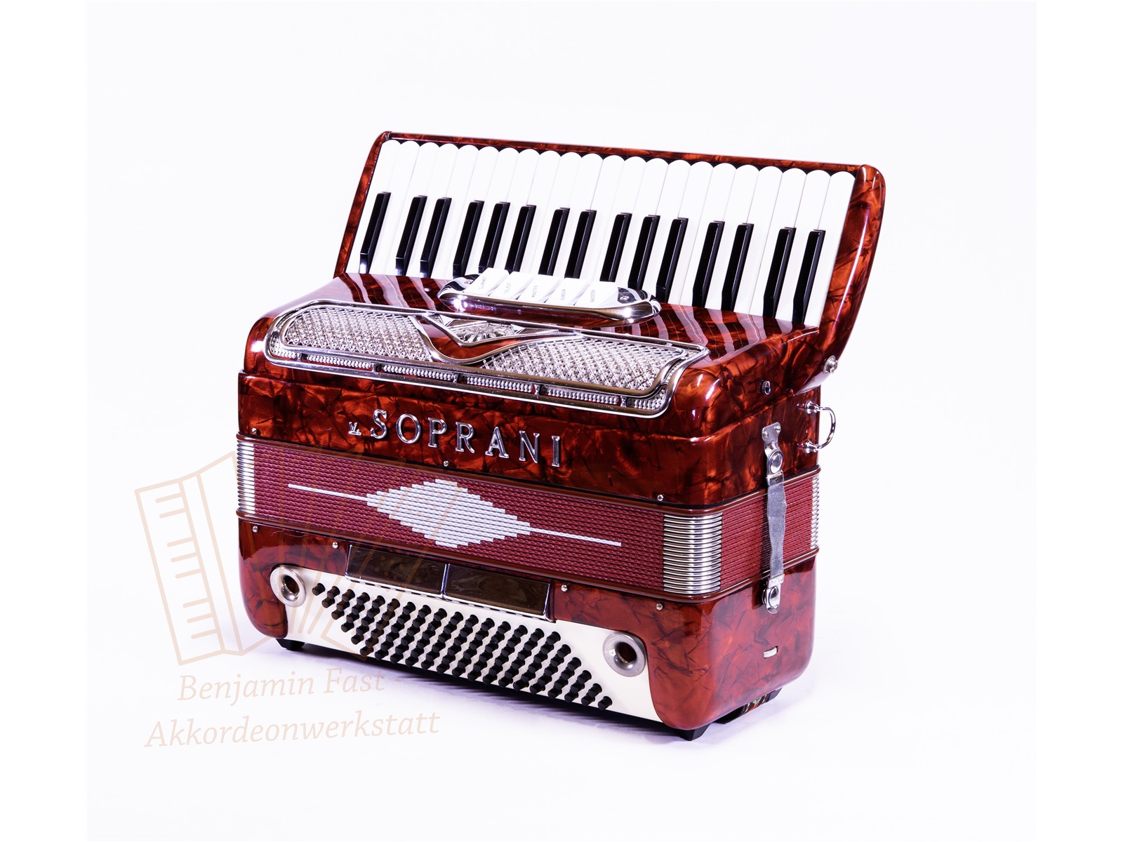 Akkordeon V. Soprani 96 Bass 37/96/III/5/3 rot - gebraucht