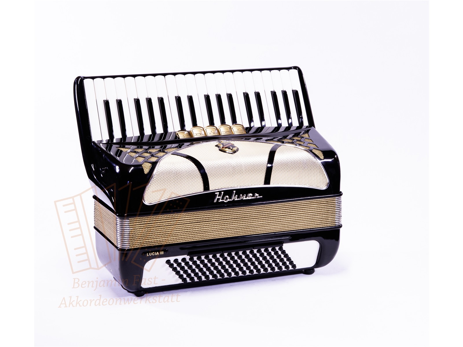 Akkordeon Hohner Lucia III 96 Bass 37/96/III/5/3 schwarz - gebraucht