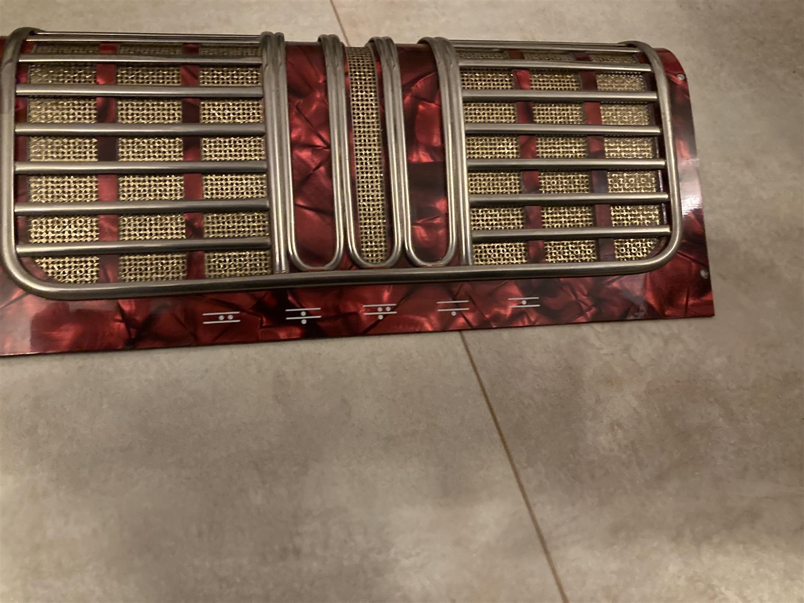 Diskantverdeck Hohner rot 3-chörig - gebraucht Diskantverdeck Hohner rot 3-chörig - gebraucht