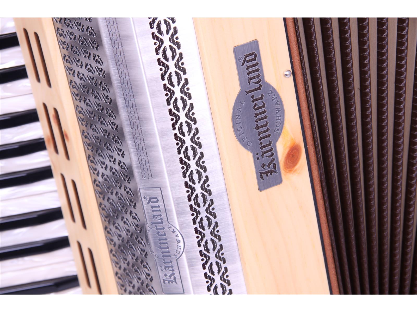 Akkordeon Kärntnerland Alpenflair Zirbe 96 Akkordeon Kärntnerland Alpenflair Zirbe 96