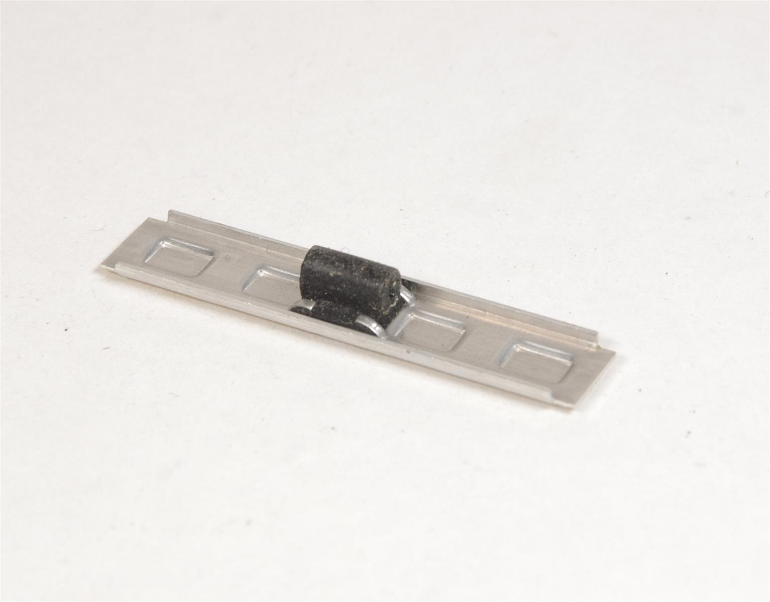 Klappe Diskant Hohner 4-chörig - gebraucht Clavishebel 3,15 mm Klappe Diskant Hohner 4-chörig - gebraucht Clavishebel 3,15 mm