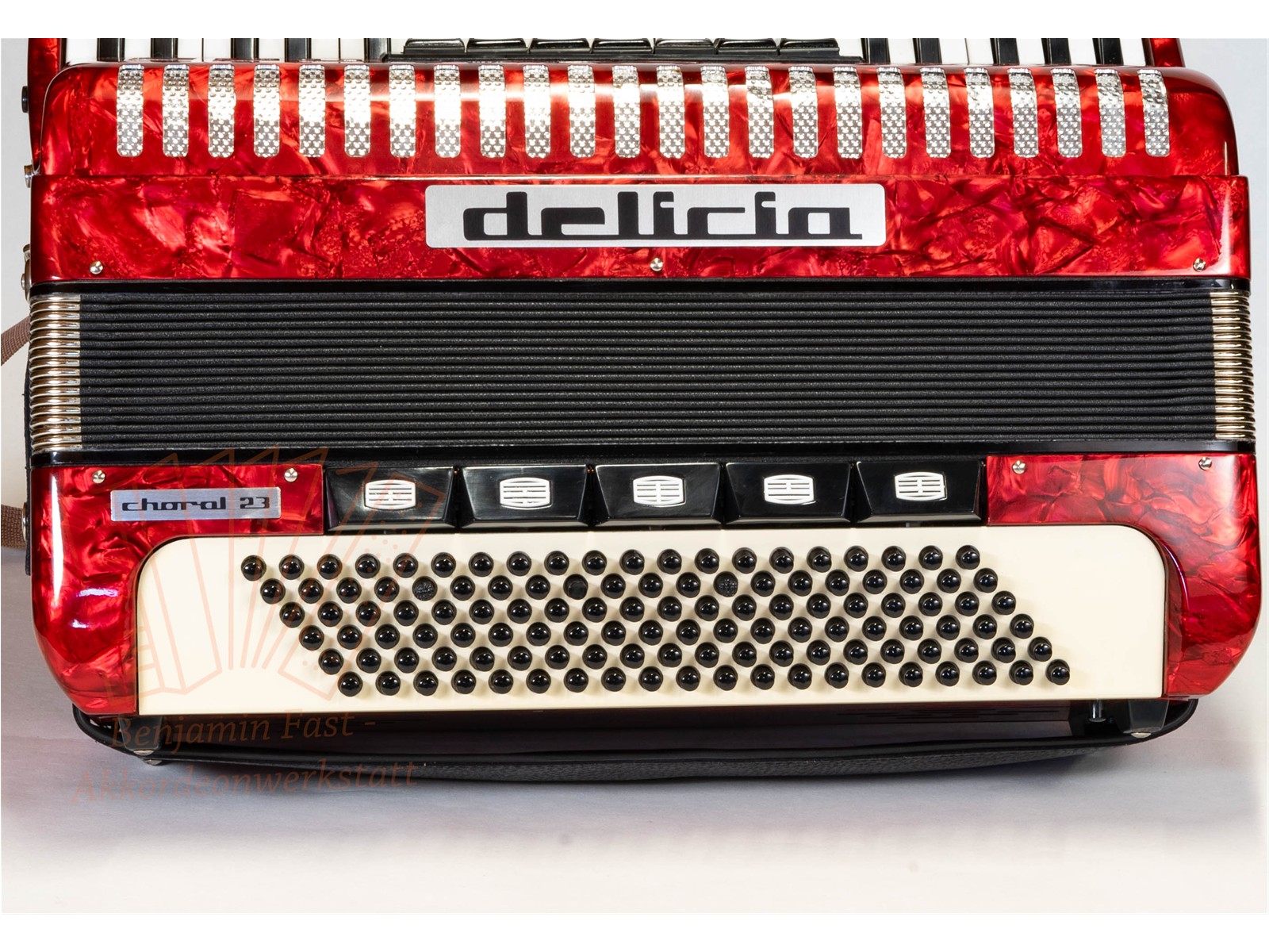 Akkordeon Delicia Choral 23 rot 41/120/III/7/5, gebraucht