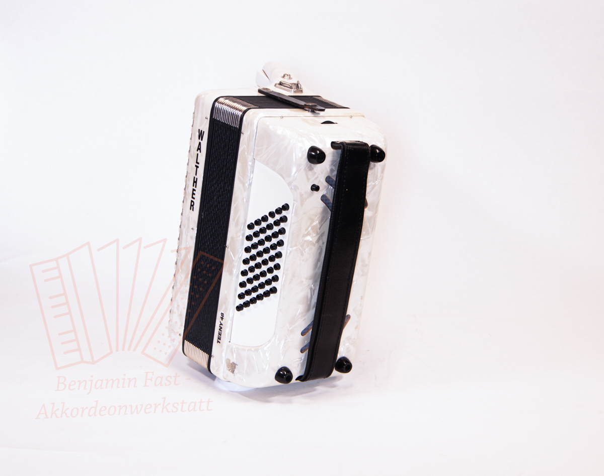 Akkordeon Walther Teeny 48 weiß gebraucht
