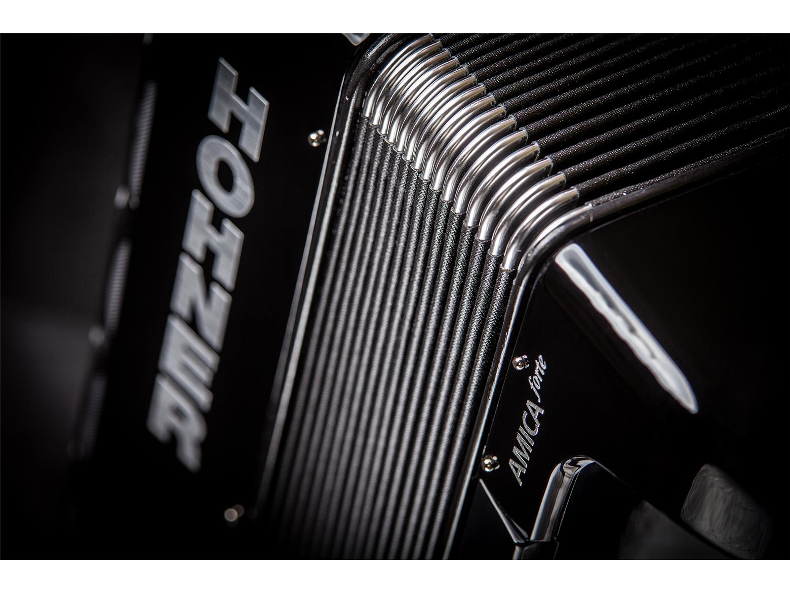 Akkordeon Hohner Amica III 72 Bass schwarz Akkordeon Hohner Amica IV 120 Bass schwarz