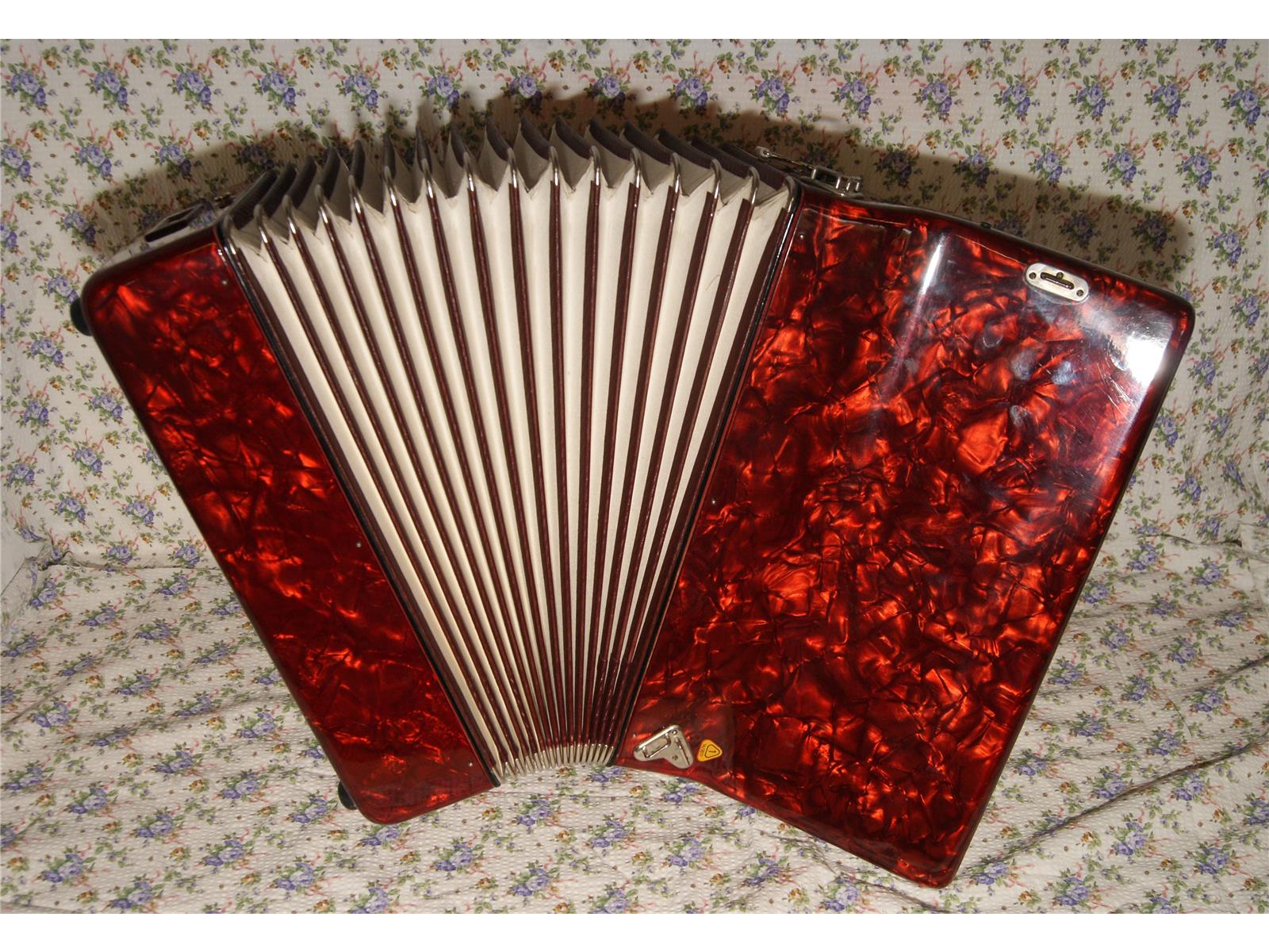 Akkordeon Weltmeister Serie 90 - 80 Bass - gebraucht