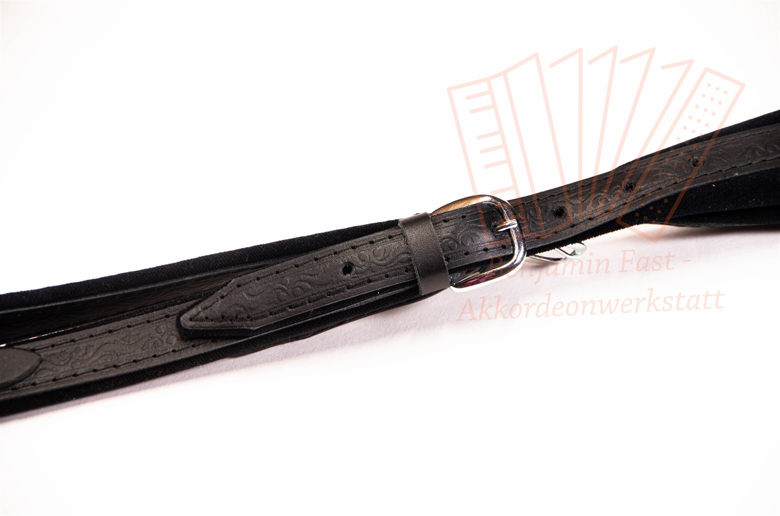 Trageriemen Standard M Leder/Samt schwarz 72-120 Bass Trageriemen Standard M Leder/Samt schwarz 72-120 Bass